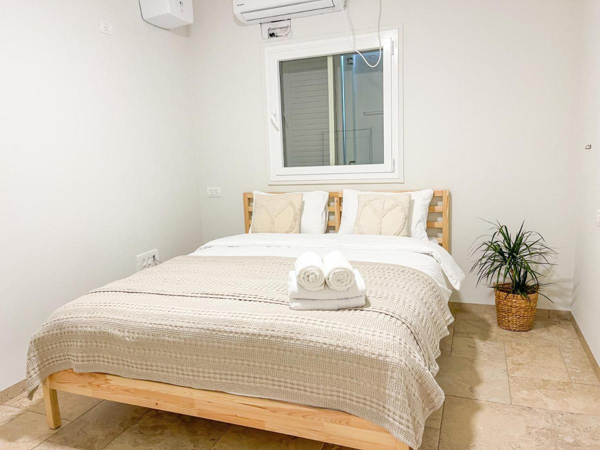 הבית הלבן בכפר בלום Villa Dış mekan fotoğraf